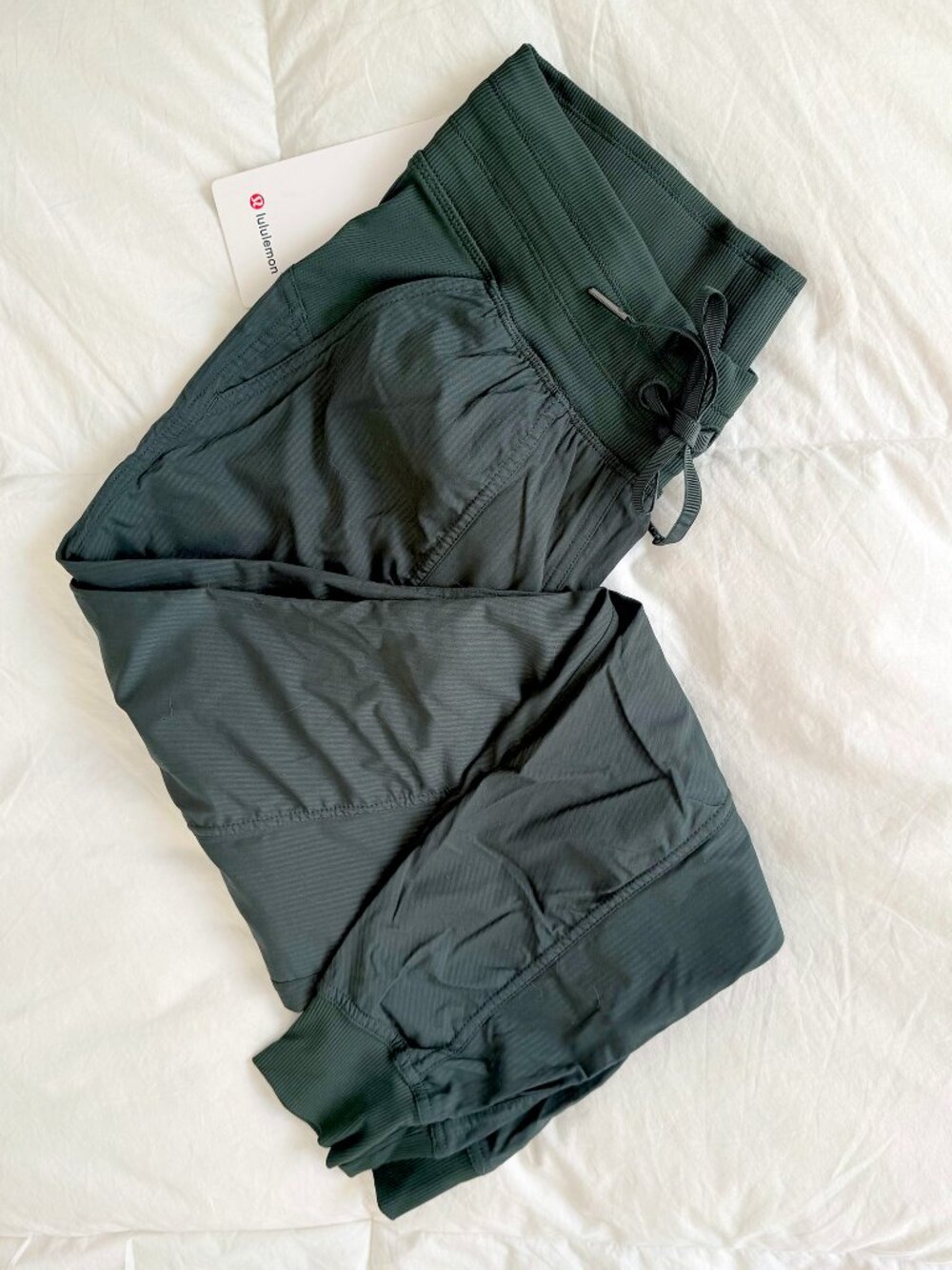 Lululemon Dance Studio Mid-Rise Jogger pants